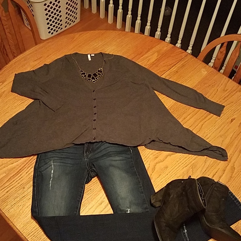 Frenchie Asymmetrical cut sweater size small